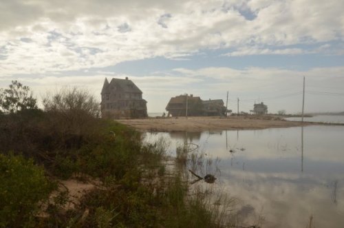 browning-cottages-post-sandy_backview