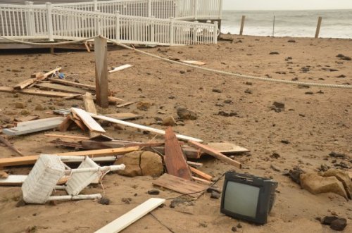 sandy-damage-matunuck-debris